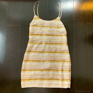 Alice and olivia size 6 sequins dress w lining